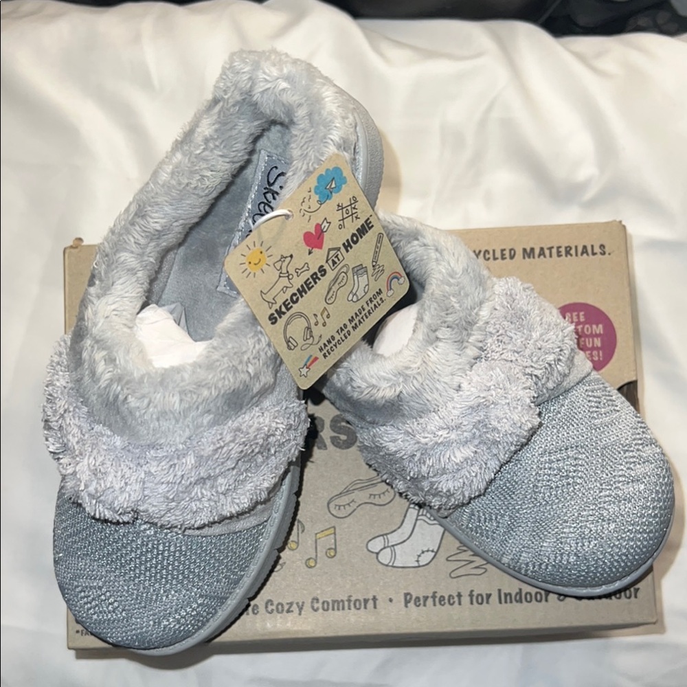 Skechers Gray Fuzzy Slippers
